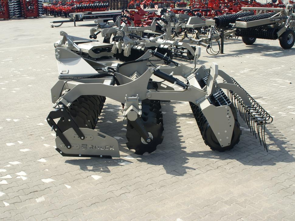 تأجير ROLEX Scheibenegge / Discs harrow / Dechaumeur à disques / Erpice a dischi / Дисковая борона / Brona talerzowa 3 m ROLEX Scheibenegge / Discs harrow / Dechaumeur à disques / Erpice a dischi / Дисковая борона / Brona talerzowa 3 m: صورة 16