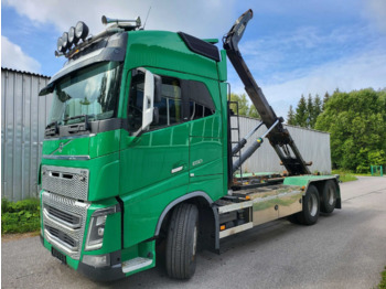 شاحنة برافعة خطافية VOLVO FH16 650