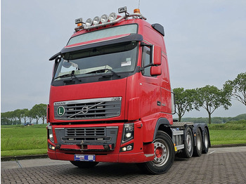 مقطورة السحب VOLVO FH16 600