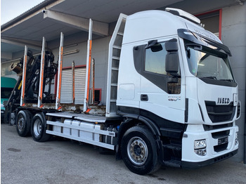 شاحنة قطع الأشجار IVECO Stralis 460