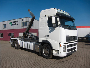 شاحنة برافعة خطافية VOLVO FH 440