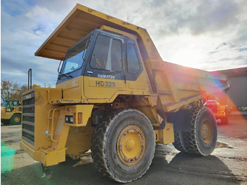 شاحنة قلابة صلبة/ شاحنة صخور Komatsu HD325-6: صورة 3