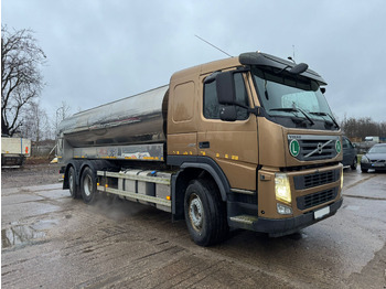 شاحنة صهريج VOLVO FM 450