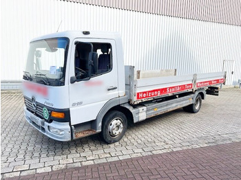 شاحنات مسطحة MERCEDES-BENZ Atego 818