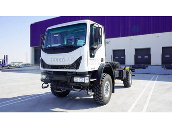 شاحنة بهيكل معدني للمقصورة IVECO EuroCargo