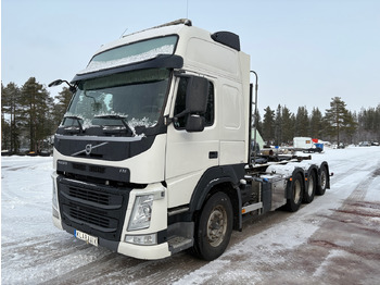 شاحنة برافعة خطافية VOLVO FM12