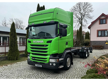 شاحنة بهيكل معدني للمقصورة SCANIA R 450