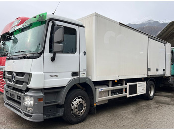 شاحنة ذات مبرد MERCEDES-BENZ Actros 1836