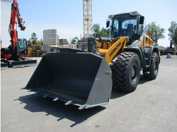 اللودر بعجل LIEBHERR L 538