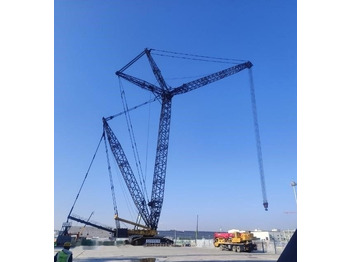 رافعة زاحفة LIEBHERR