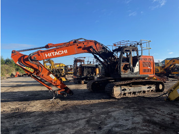 حفار زاحف HITACHI ZX225USLC-6