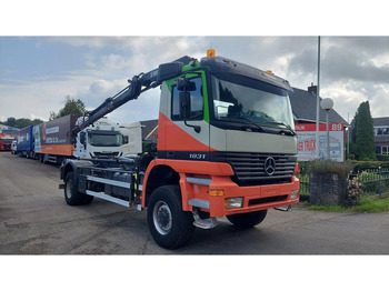 شاحنة كرين Mercedes-Benz Actros 1831 1931 4X4 Crane Container system: صورة 5