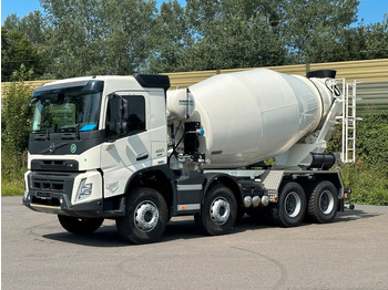 شاحنة خلاطة خرسانة VOLVO FMX 460