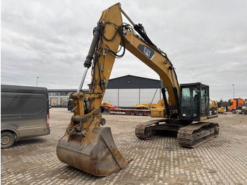 حفار زاحف CATERPILLAR 324D