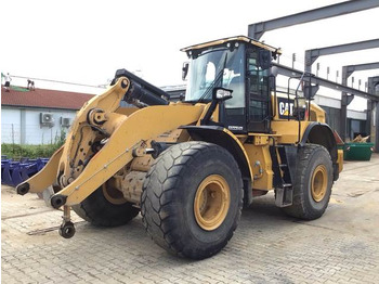 اللودر بعجل CATERPILLAR 966M