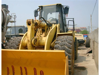 اللودر بعجل CATERPILLAR 966G