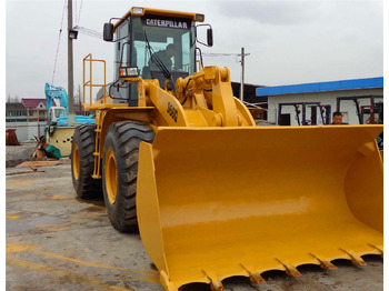 اللودر بعجل CATERPILLAR 966G