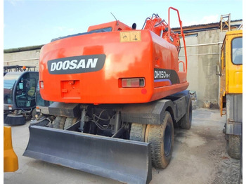 حفار ذو عجلات DOOSAN DH150W-7