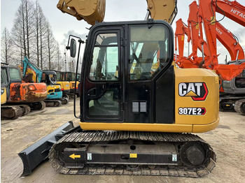 حفار صغير CATERPILLAR 307E2