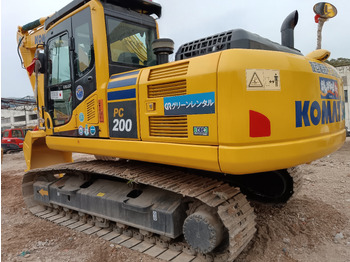 حفار زاحف KOMATSU PC200-8