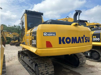 حفار زاحف KOMATSU PC200-8