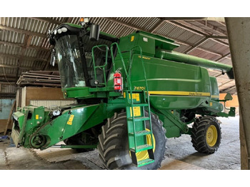 حصادة JOHN DEERE T670