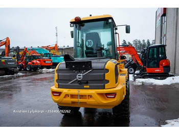 اللودر بعجل للبيع  Volvo L30HS UUSI AJAMATON: صورة 4