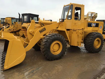 اللودر بعجل CATERPILLAR 966F