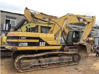 حفار زاحف CATERPILLAR 320BL