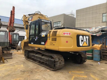 حفار زاحف CATERPILLAR 320D2