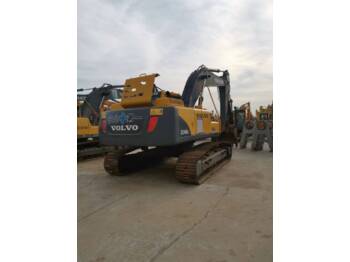 حفار زاحف Volvo EC240BLC: صورة 2