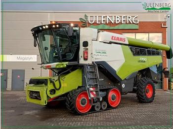 حصادة CLAAS Lexion 7700