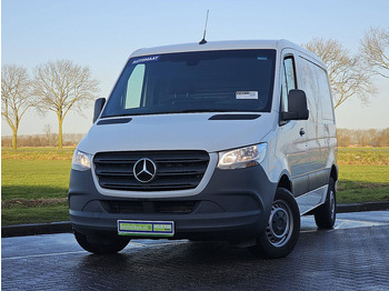 فان MERCEDES-BENZ Sprinter 211