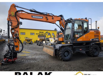 تأجير  Doosan Koparka kołowa  DOOSAN DX160 W-5  +ROTATOR + GPS  , 2018 rok Doosan Koparka kołowa  DOOSAN DX160 W-5  +ROTATOR + GPS  , 2018 rok: صورة 1