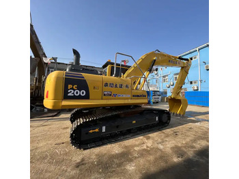 حفار زاحف KOMATSU PC200-8