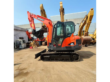 حفار زاحف DOOSAN DX60