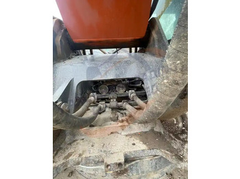 حفّار Large equipment earthmoving machinery 52 tons of imported second-hand Doosan 520 excavator sold cheap: صورة 5