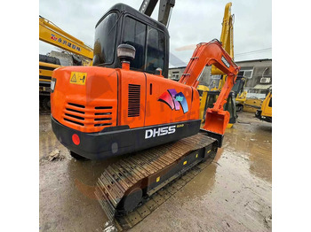 حفار زاحف DOOSAN DH60-7