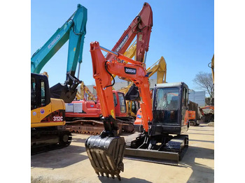 حفار زاحف DOOSAN DX225