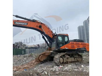 حفار زاحف DOOSAN DX520LC-9C