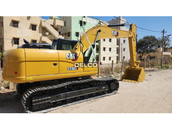 حفار زاحف CATERPILLAR 323D3