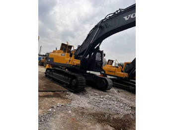 حفار زاحف VOLVO EC480DL