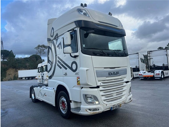 مقطورة السحب DAF XF 510