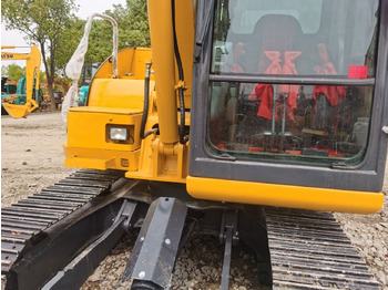 حفار زاحف KOMATSU PC70-8