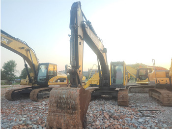 حفار زاحف VOLVO EC210BLC