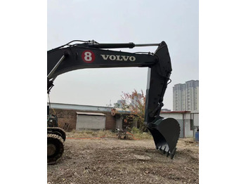 حفار زاحف VOLVO EC480