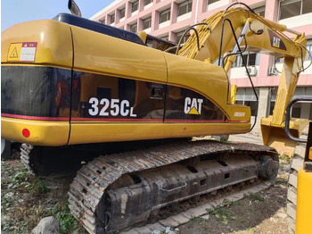 حفار زاحف CATERPILLAR 325CL