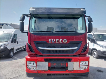 مقطورة السحب IVECO Stralis 440