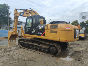 حفار زاحف CATERPILLAR 325D