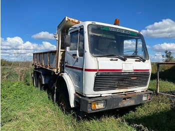 شاحنة قلاب MERCEDES-BENZ NG 2636